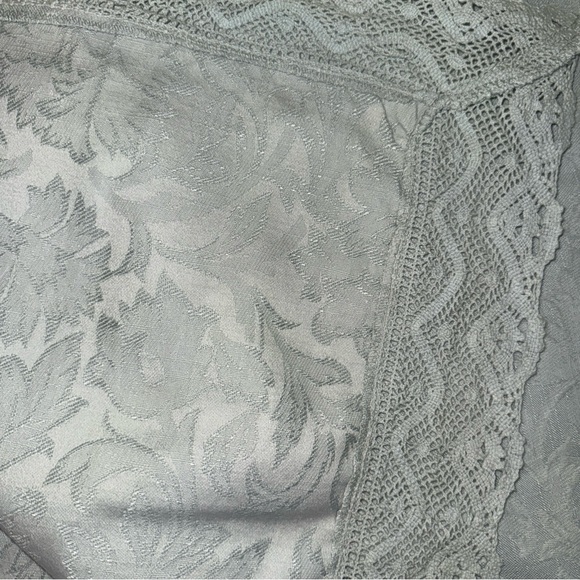 April Cornell  Aqua Brocade W Lace Farmhouse Cottage 56x56 In Tablecloth - Picture 3 of 5